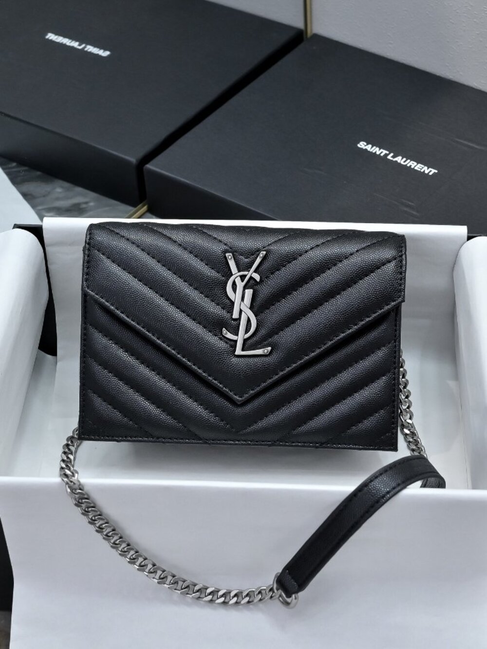 YSL Loulou Medium Shoulder Bag